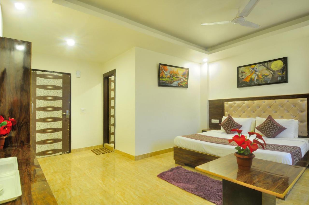 Hotel Noida Delight מראה חיצוני תמונה
