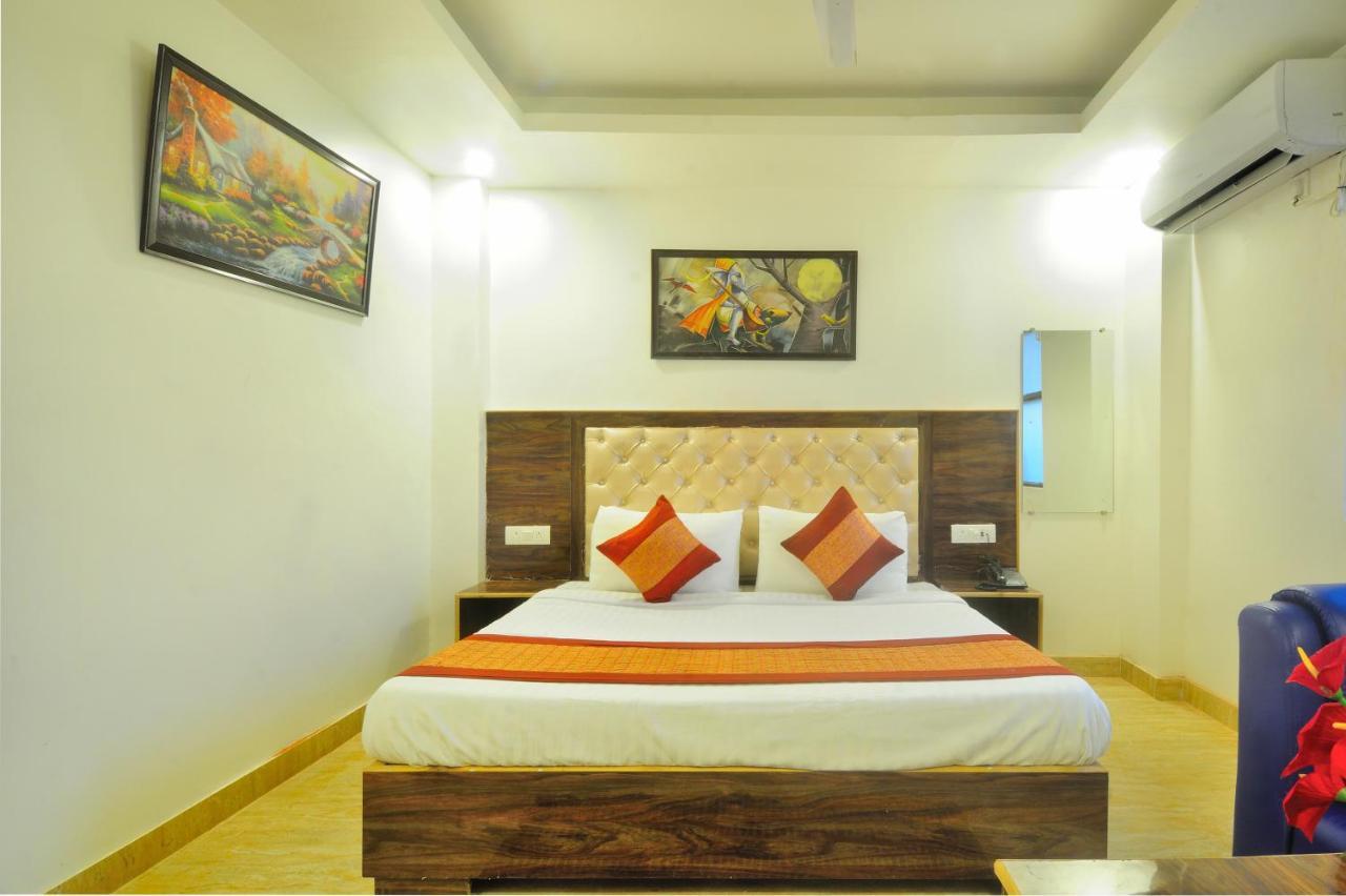 Hotel Noida Delight מראה חיצוני תמונה